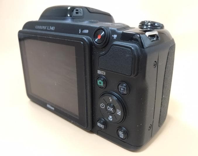 ☆人気シリーズ☆ニコン Nikon クールピクス L340　SDカード付
