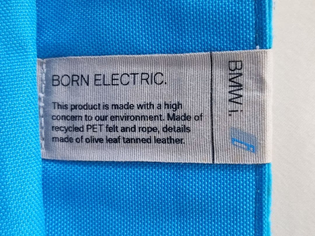 ＢＭＷ 『i』販促 フェルト地のBIGBAG