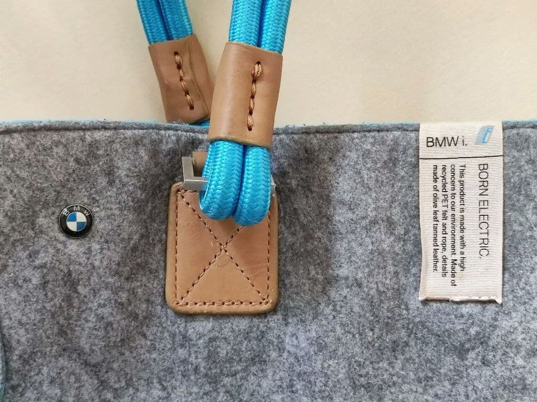 ＢＭＷ 『i』販促 フェルト地のBIGBAG