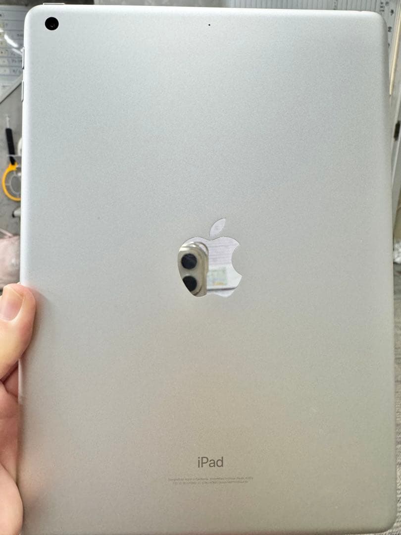 美品・傷なしiPad（第6世代） 32GB Wi-Fiモデル
