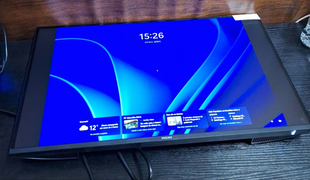 PHILIPS 27インチ QHDディスプレイ