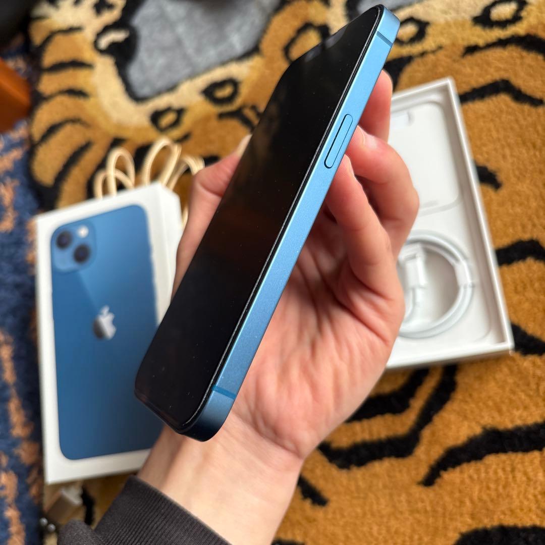 Apple iPhone 13 ライトブルー　水色 本体　128gb