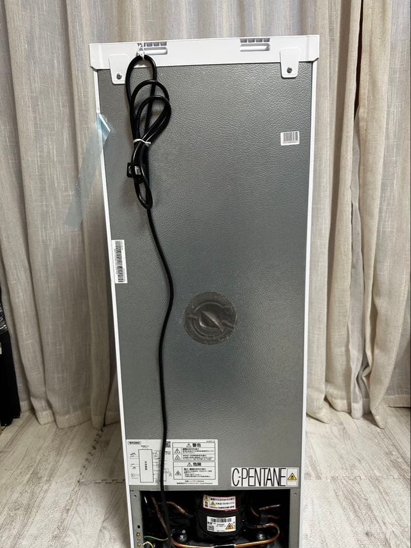 アイリスオーヤマ 冷凍庫 80L IUSN-8A-W 2025年製　未使用