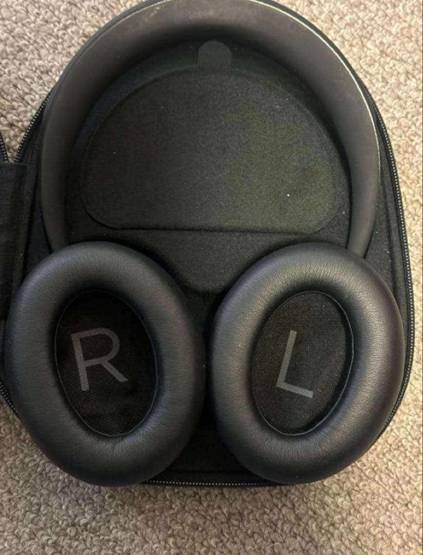 ボーズ　BOSE NOISE CANCELLING 700