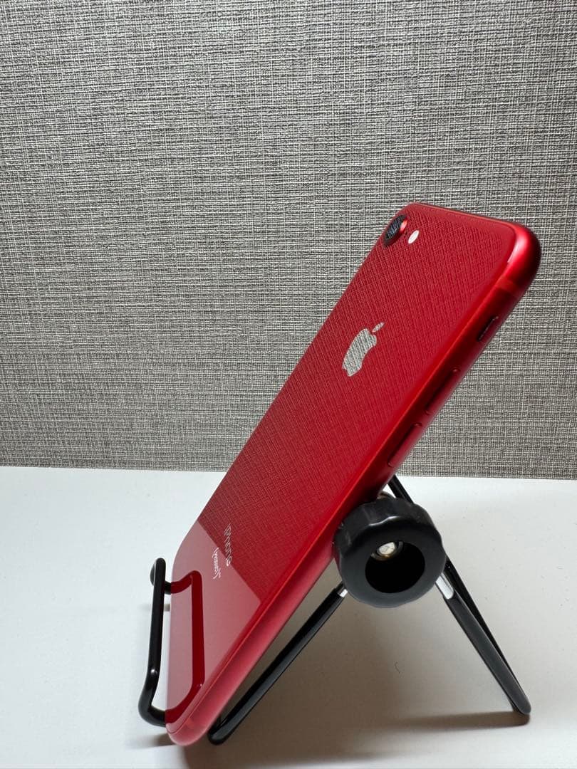 【美品】iPhone8 64GB レッド　ケース付き