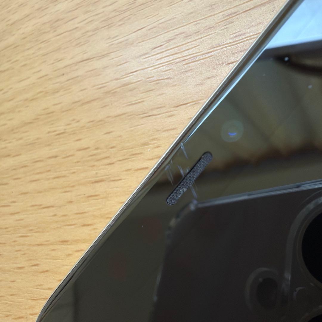 【値下げ済み】iPhone 11 128GB ホワイト　simフリー　初期化済み