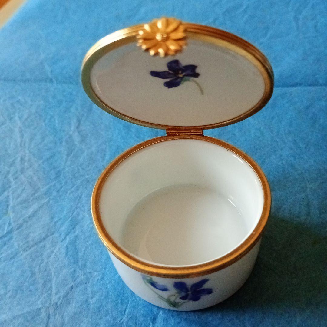 ※※LIMOGES HAVILAND ピルケース　アンペラトリスユ ジェニー※※