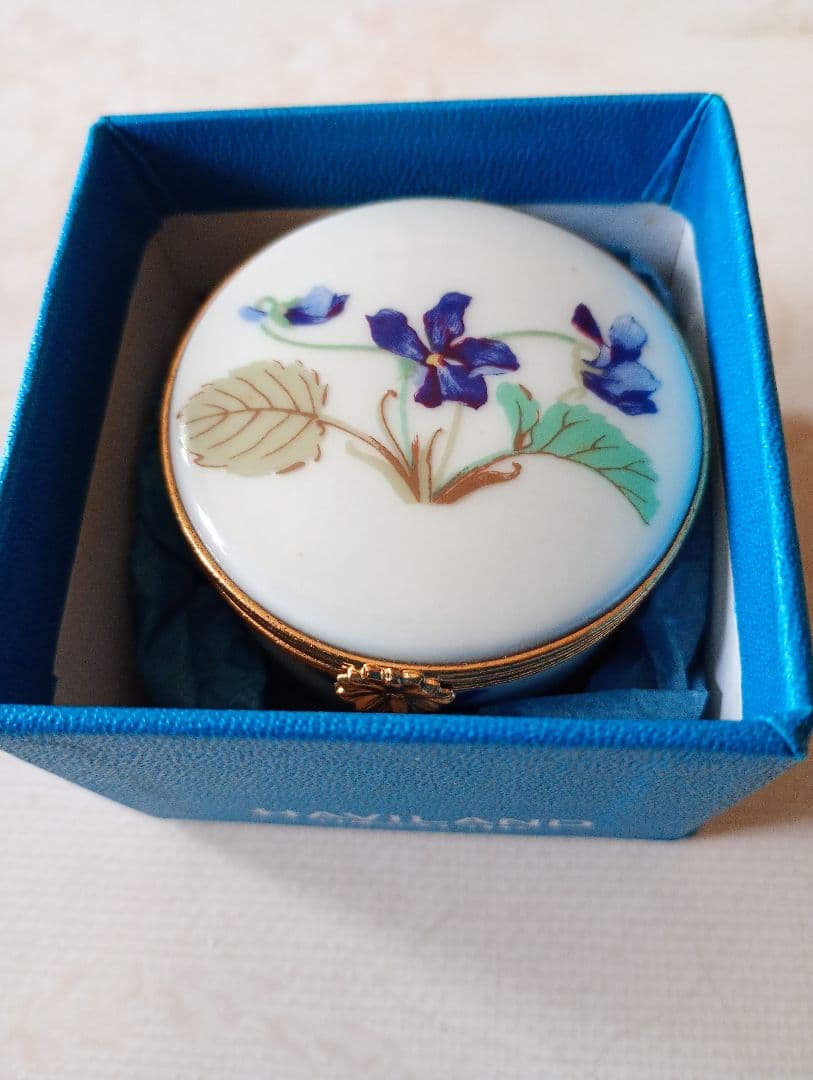 ※※LIMOGES HAVILAND ピルケース　アンペラトリスユ ジェニー※※