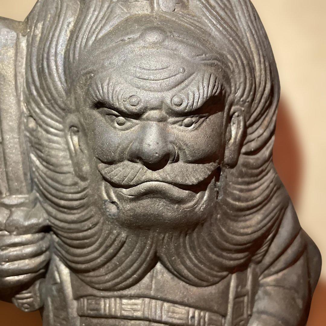 鍾馗　鬼瓦　魔除け　守神　縁起物　しょうきさん 味のある品物です。値下げしました