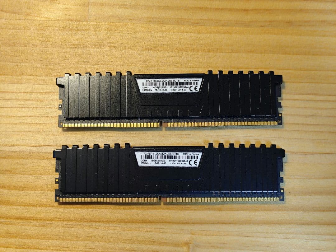 コルセア DDR4 2666mhz 8GB 2枚