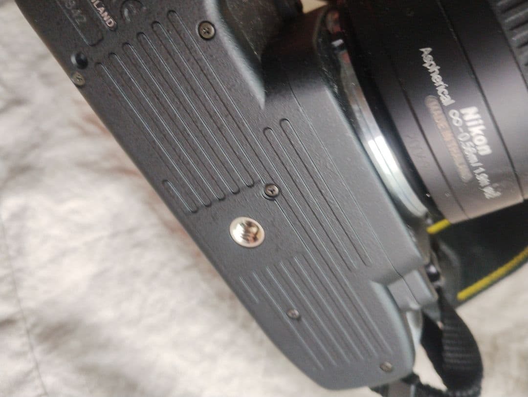 ジャンクNikon F80 フィルム一眼レフカメラ*レンズ付