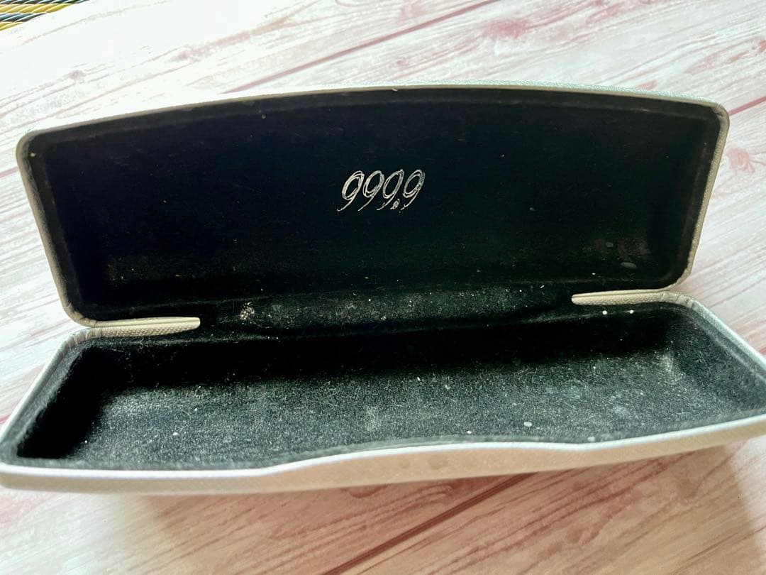 9999 フォーナインズ　ブラウンスモークレンズ度入りメガネ　ケースメガネ拭き付