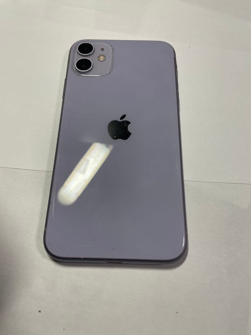 Apple iPhone 11 ラベンダー　128g 稼動品　バッテリー非純正品