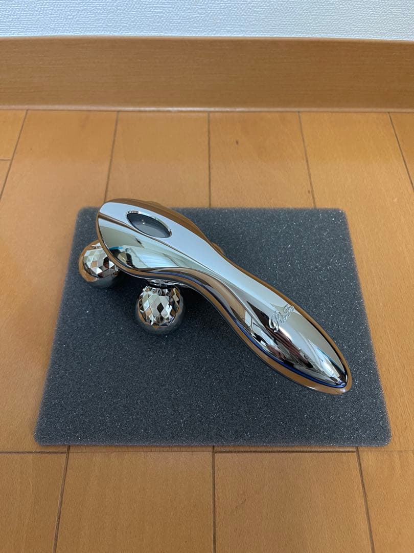 MTGコスメ ReFa リファ4CARAT 美顔器 ボディ・フェイスケア 美品