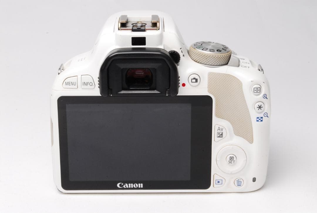 Canon Kiss X7 Wレンズキット 最新ＳＴＭレンズ付き スマホ転送