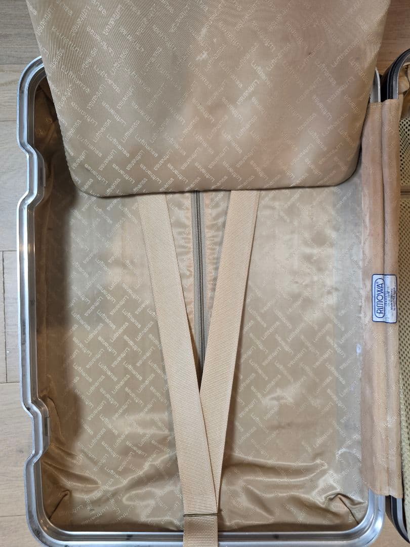 RIMOWA　ルフトハンザ　2輪モデル