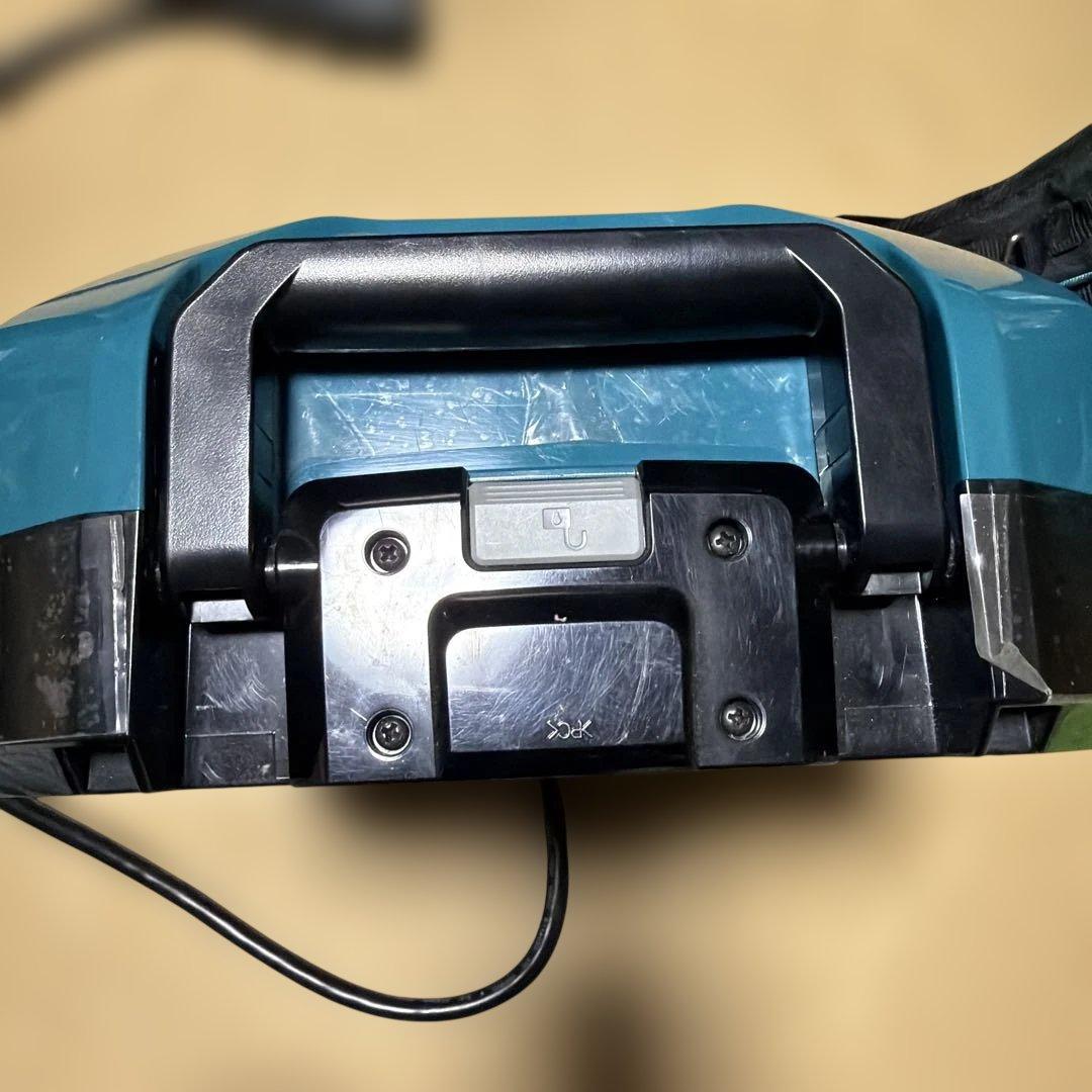 Makita ポータブル電源　バッテリー