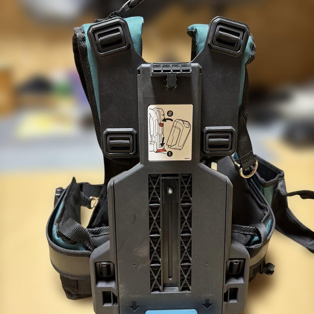 Makita ポータブル電源　バッテリー