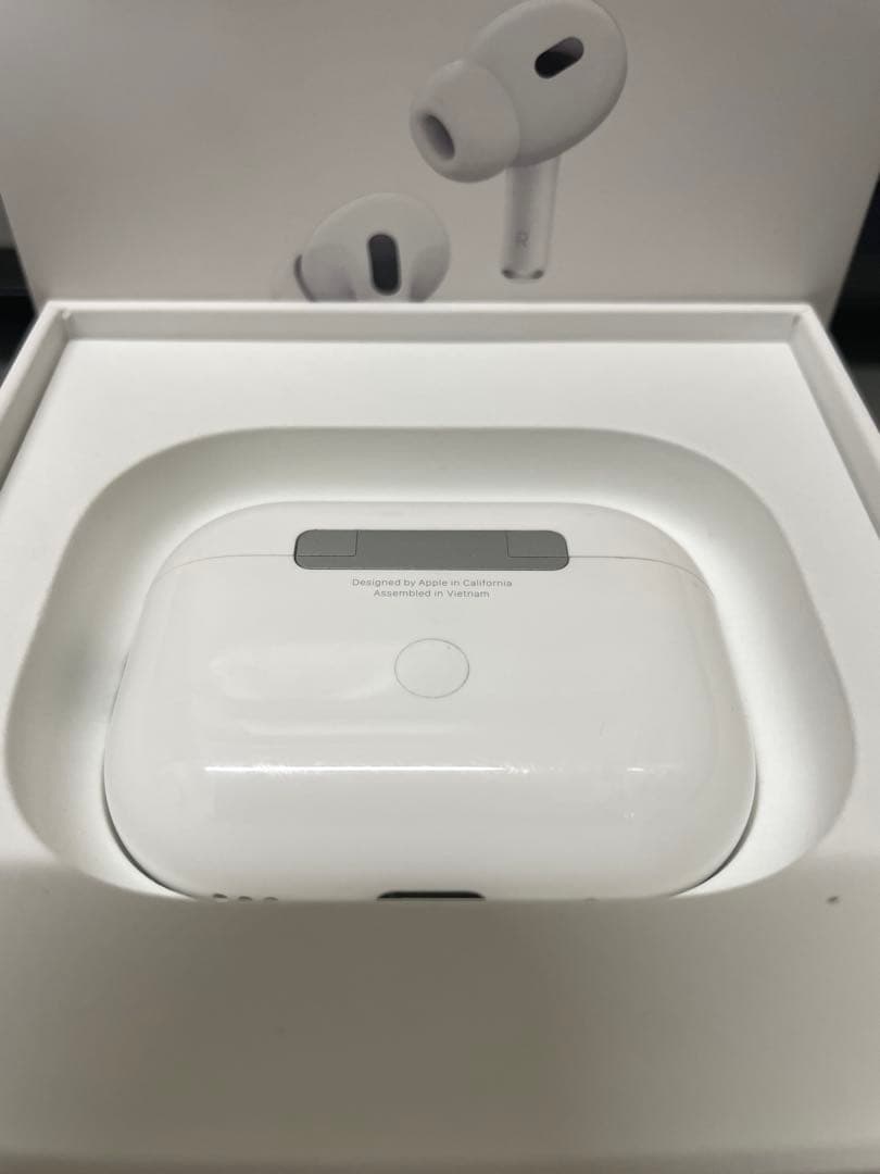 AirPods Pro 第２世代　充電器　充電ケースのみ　A2968 USB-C
