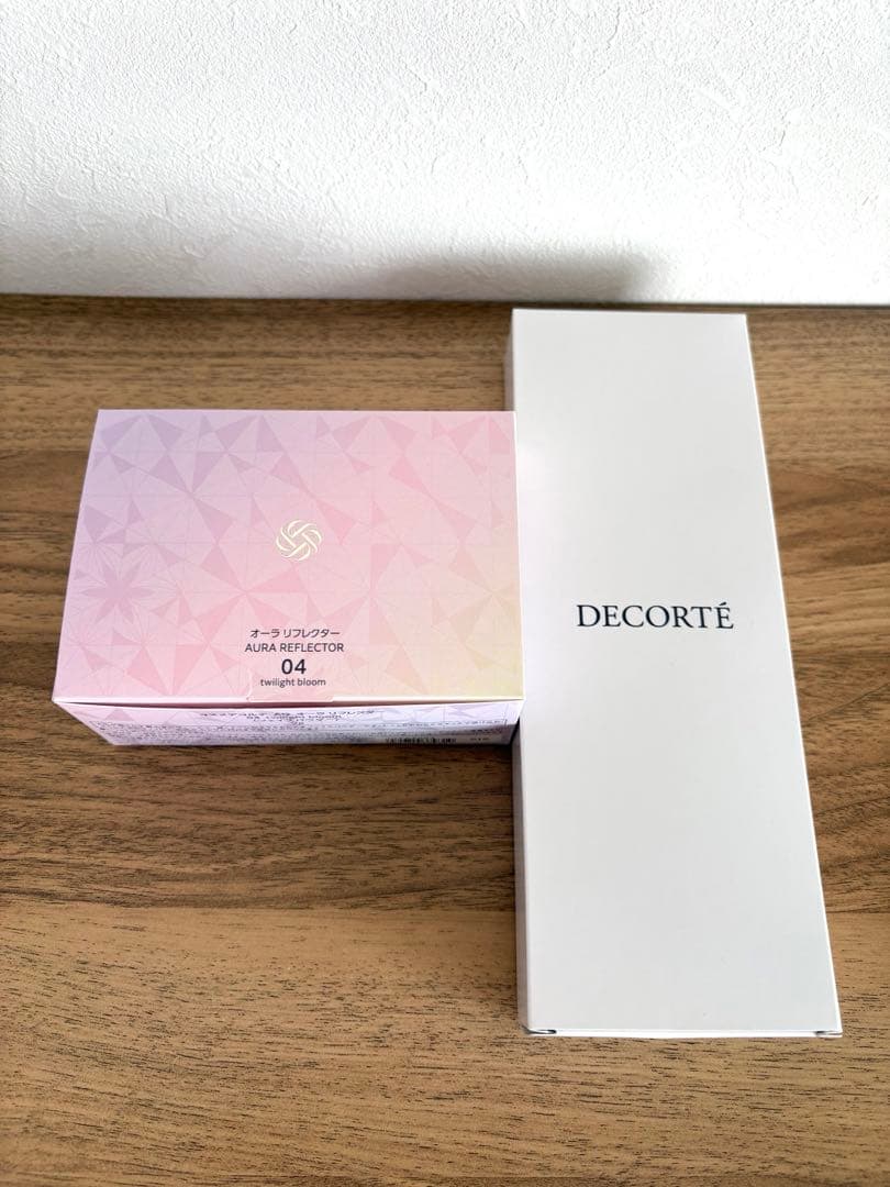 DECORTÉ AQ オーラ リフレクター04 フェイスブラシ付