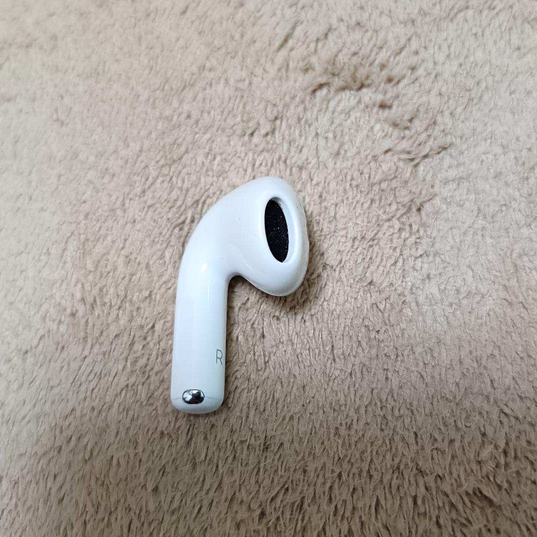 Apple AirPods 4世代 片耳 R 片方 右耳 ノイキャン無し 24