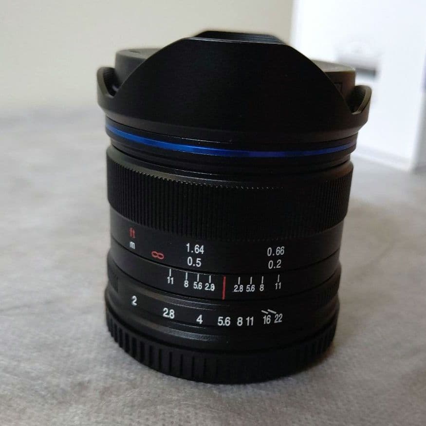 LAOWA 7.5mm F2.0 超広角レンズ (マイクロフォーサーズ)