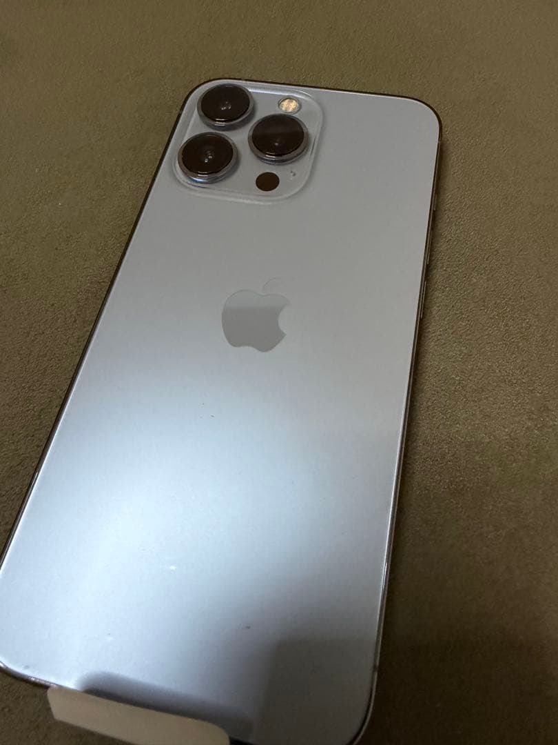 Apple iPhone 13 Pro 512GB 本体　シエラブルー