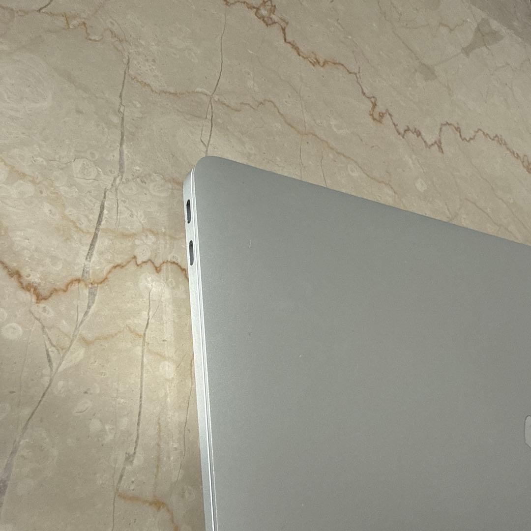 【美品】 Mac Book Air - M1チップ - 512GB - 8GB