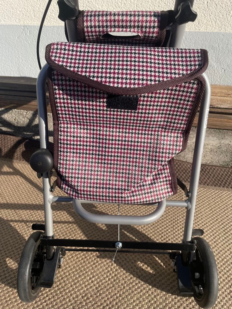 【美品】TacaoF　シルバーカー 幸和製作所 シプール SICP02