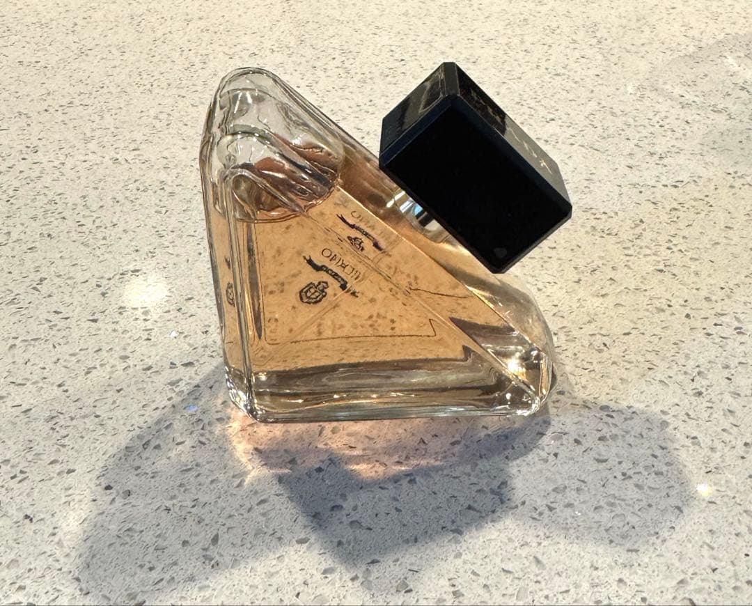 香水(女性用) PRADA PARADOXE 90ml
