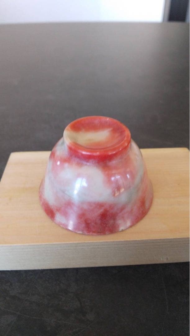 鶏血石