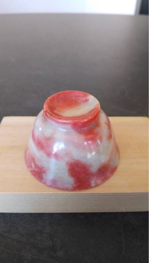 鶏血石