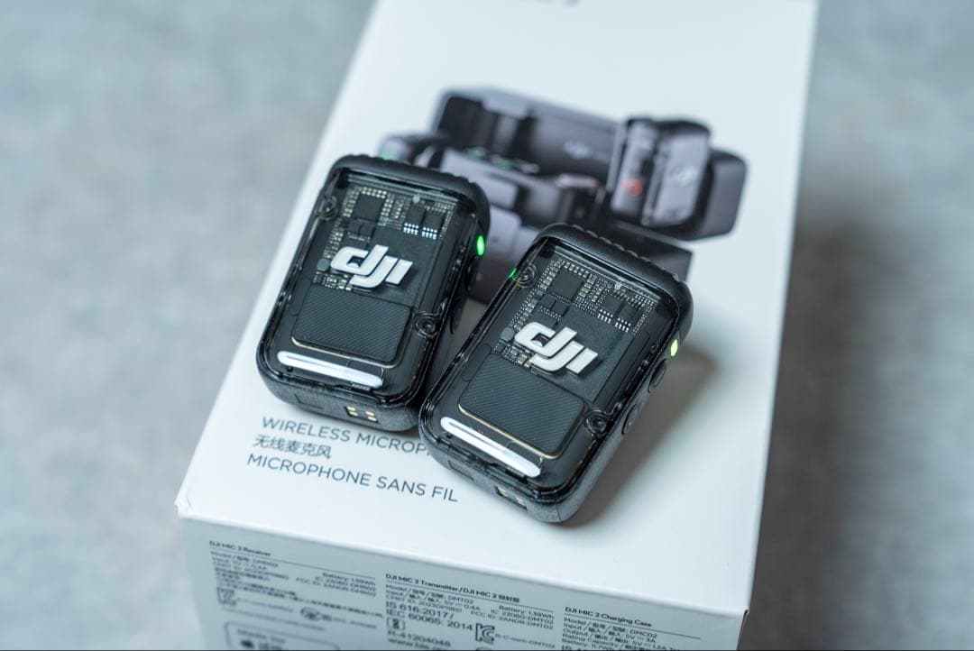 新品未使用●開封のみ！DJI Mic2●3M保護ステッカー装着済み！充電ケース付