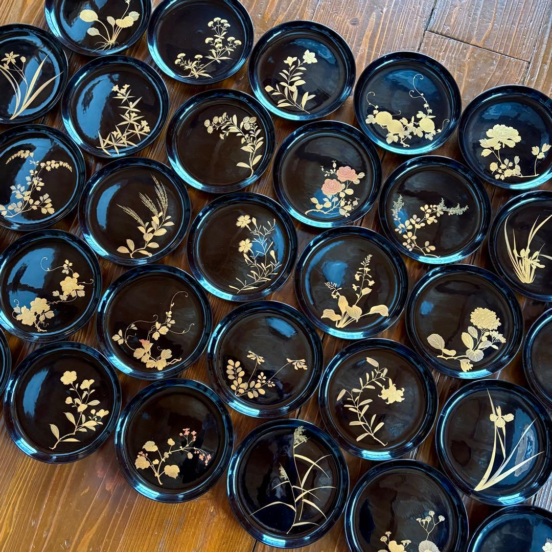 全31客図替り 天然木製漆器 黒塗 草花蒔絵 6寸 木皿 菓子盆 木箱付