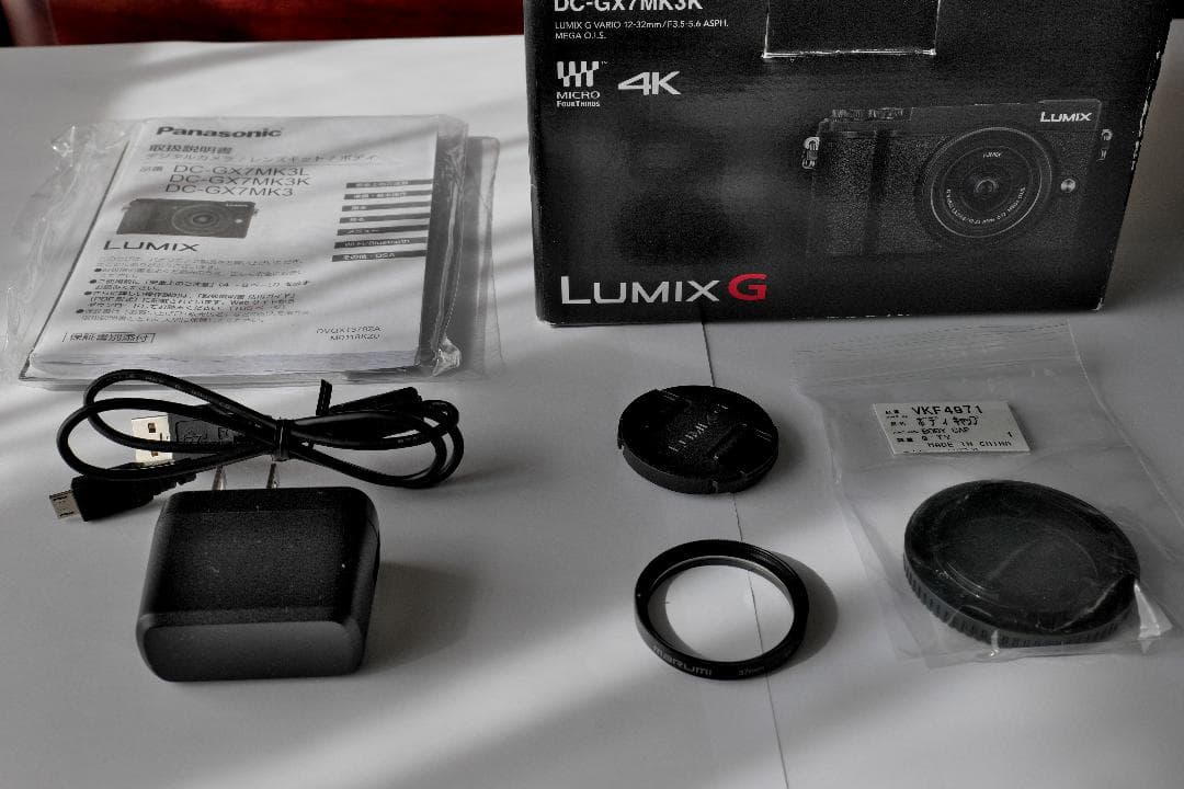 PANA , LUMIX DC-GX7MK3K 標準ズームキット(元箱付 美品)