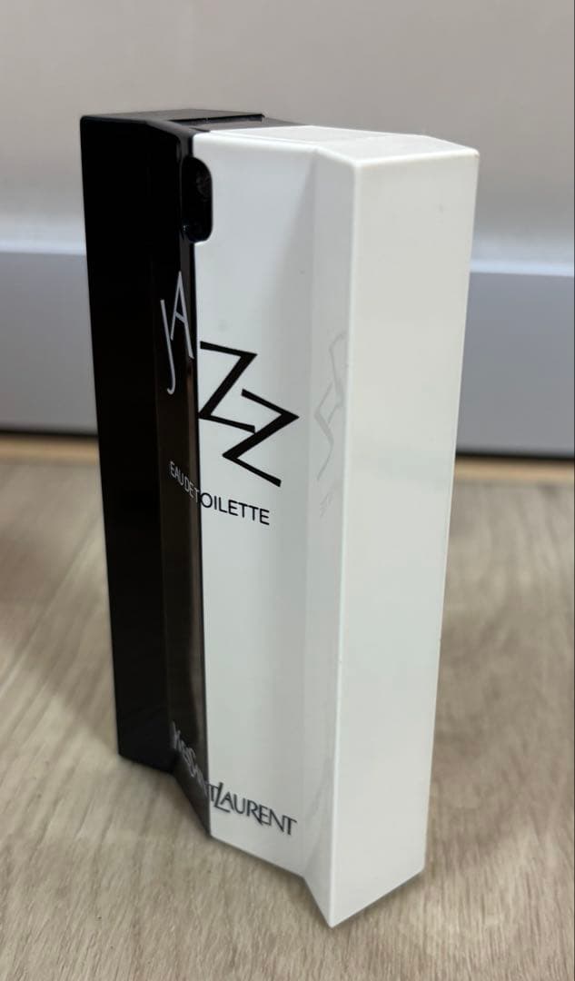 イヴサンローラン　JAZZ 香水　オードトワレ　50ml 希少品