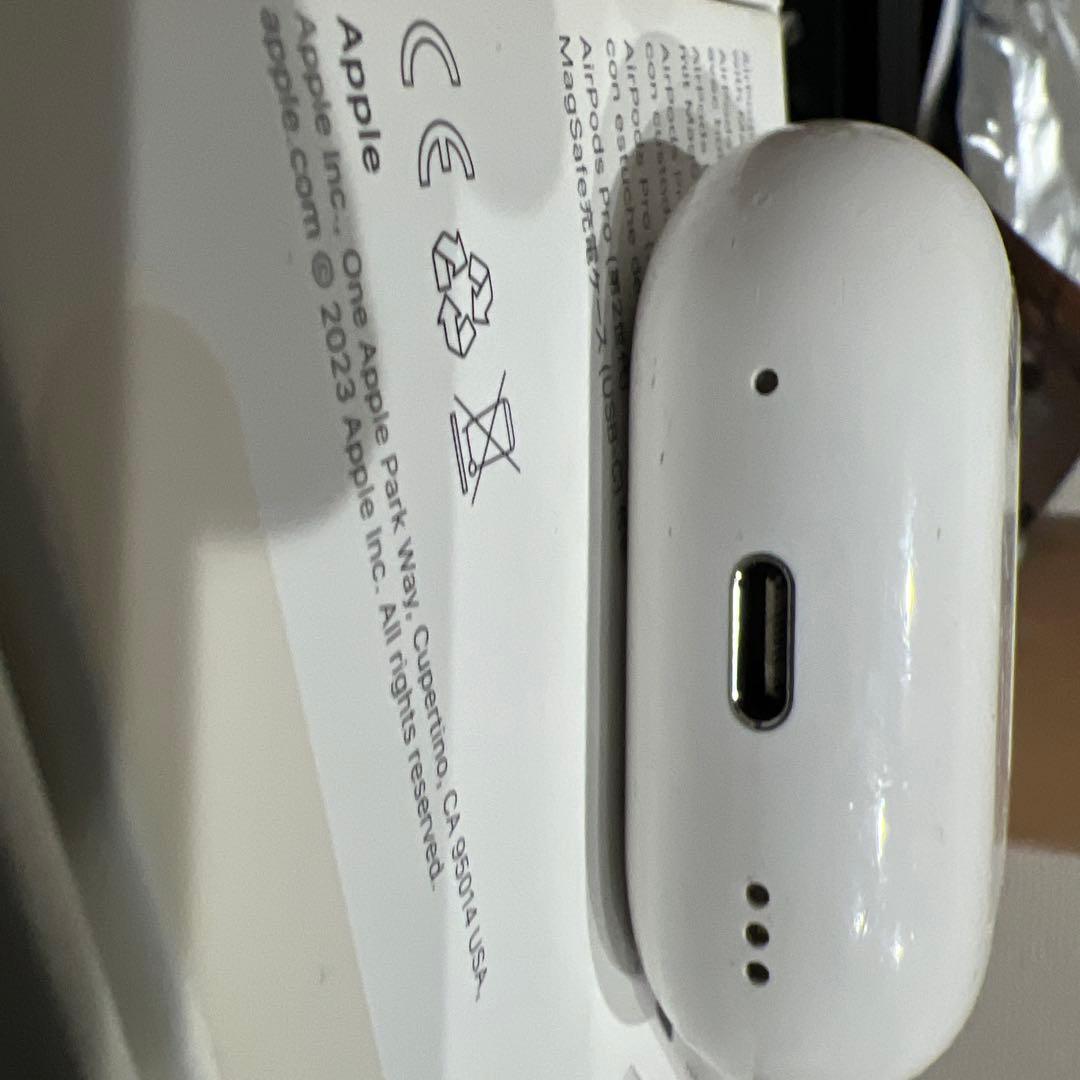 AirPods Pro2 tpcホワイト 本体