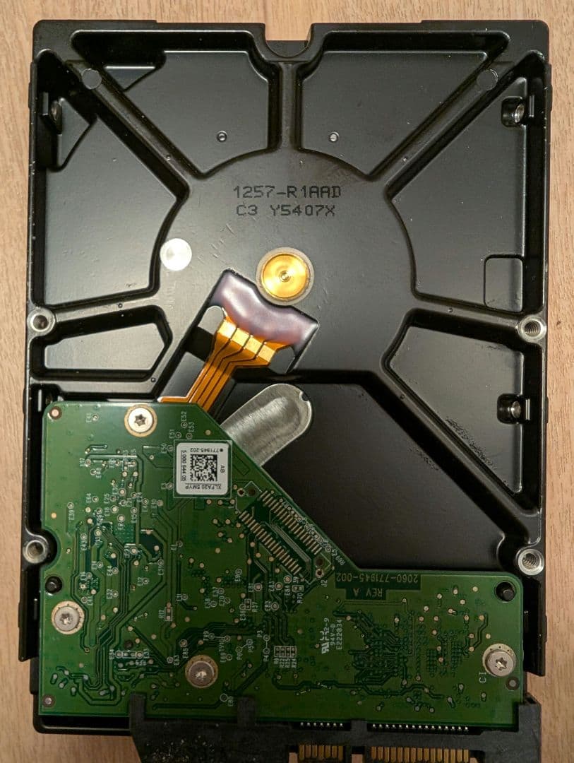 ☆3765時間使用 少なめ☆ WD 2TB HDD ハードディスク