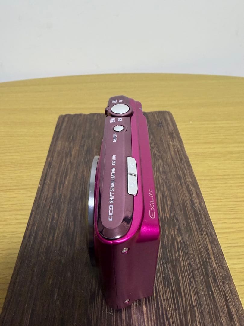【極美品】CASIO EXILIM EX-H10 ピンク