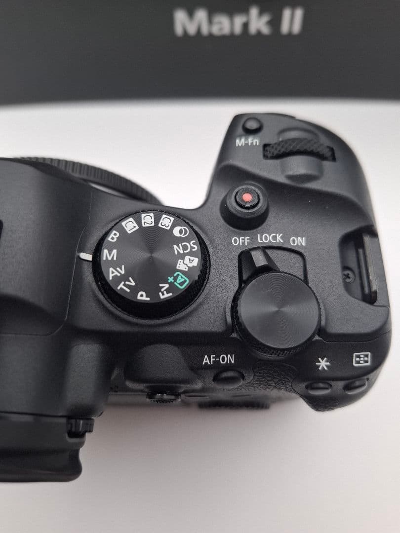 Canon EOS R6 Mark II 本体