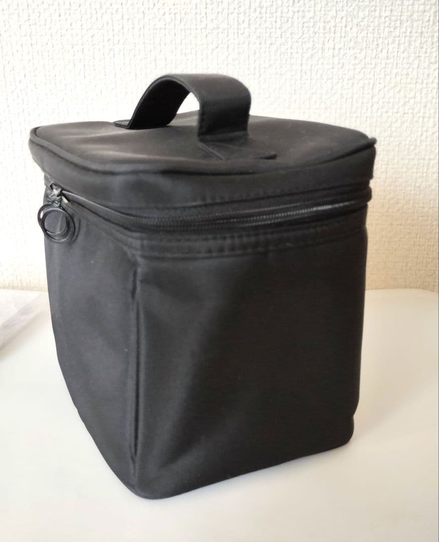 未使用 ネイリスト用品 全部で 32 個！内ニッパー•ハサミ  ネイルバッグ付き