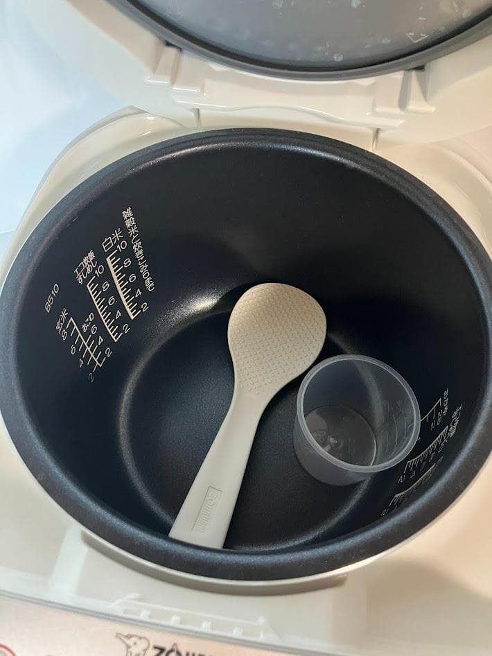 【美品】象印　炊飯器　NL₋DB18型　2.5mm　黒釜　一升炊き