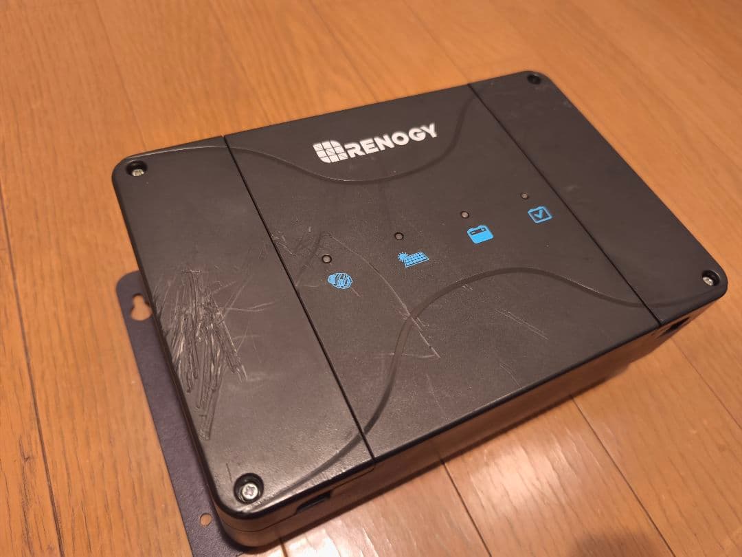 RENOGY 走行充電器 DCC 50A (MPPT)