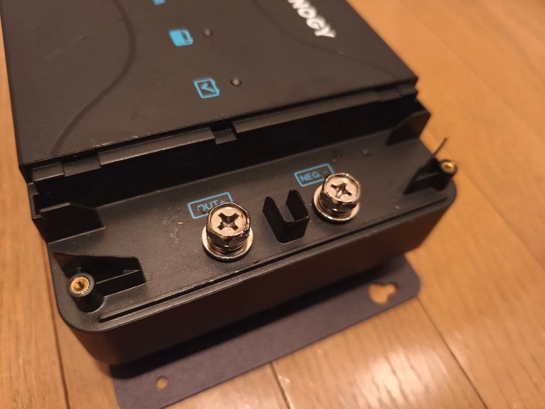 RENOGY 走行充電器 DCC 50A (MPPT)