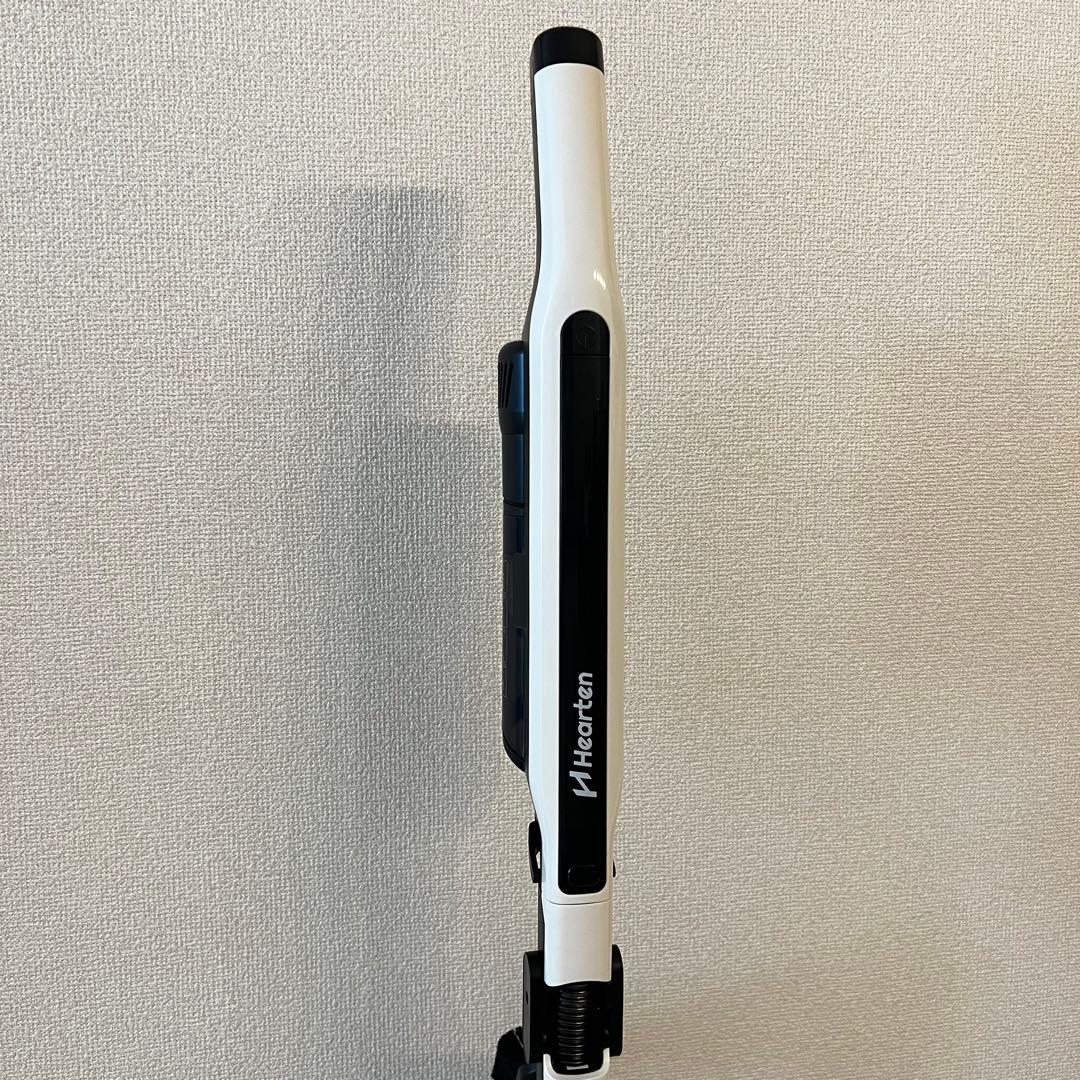 美品　Hearten J1D 掃除機　自立式　軽量　白黒