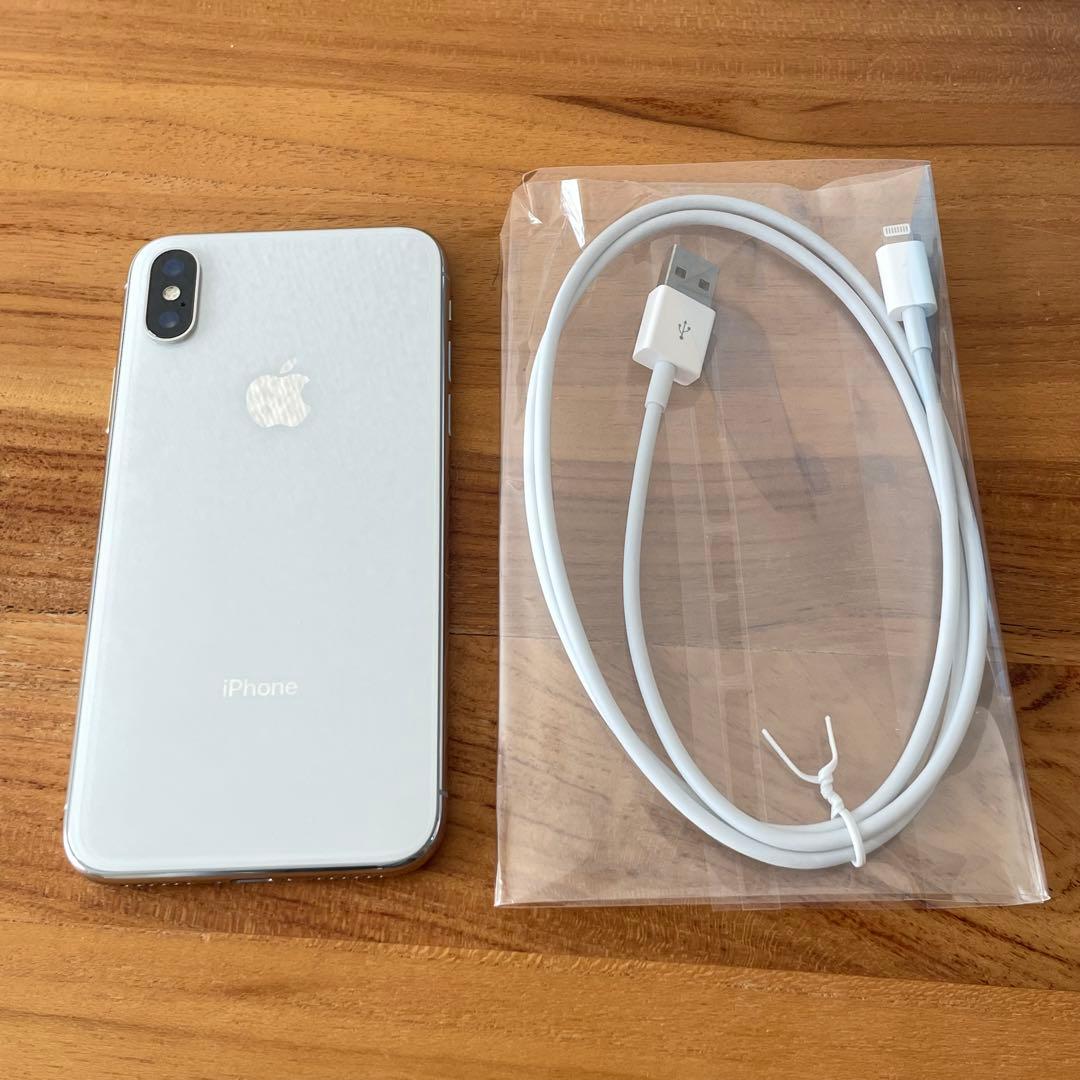 【美品】iPhoneX 256GB シルバー バッテリー100％ 充電ケーブル付