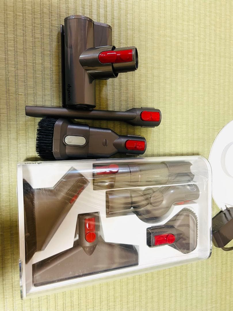 ダイソン　dyson v10 スタンド　純正　フロアドック　アタッチメント8点