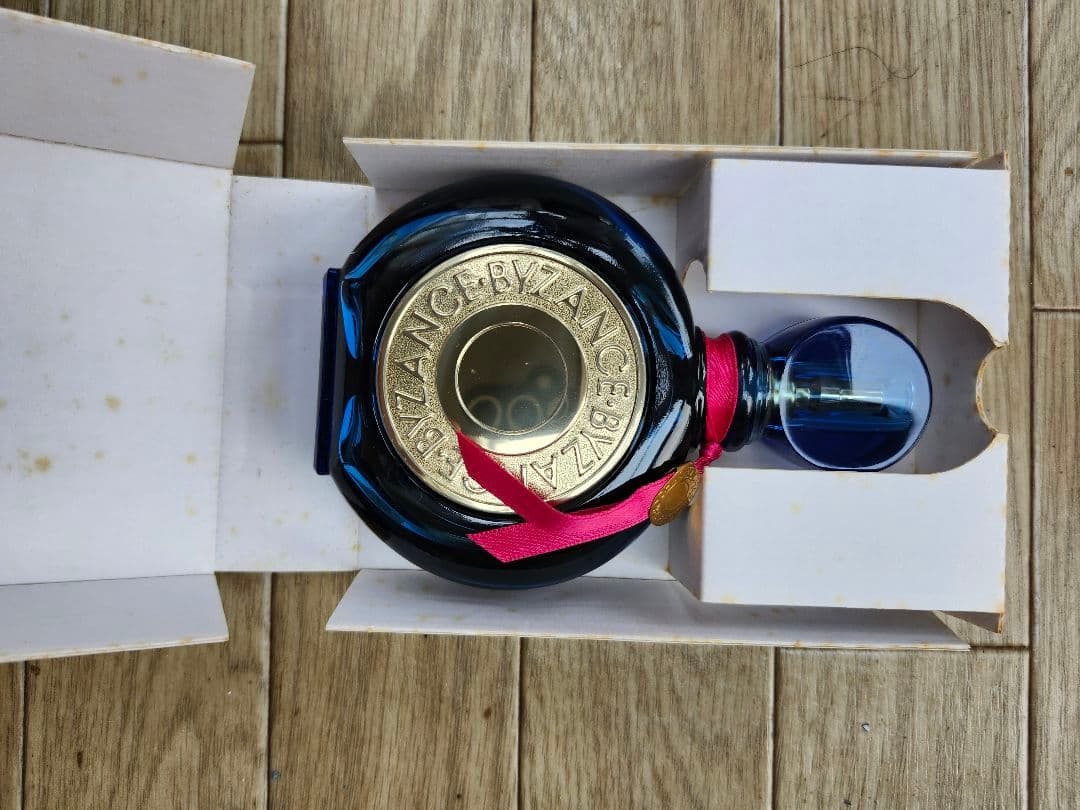 未使用ROCHAS ロシャス BYZANCE ビザーンス 50ml 香水