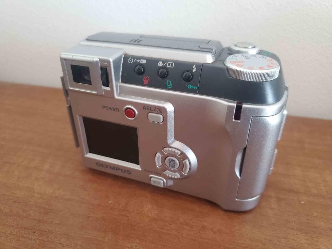 OLYMPUS CAMEDIA C-730 Ultra Zoom(フード付き)