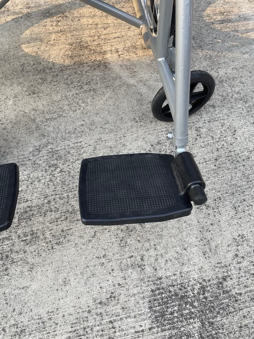 ハ*ト様 中古美品　自走式　車椅子　美品　手渡し　可能な方のみ　引き取り場所多摩